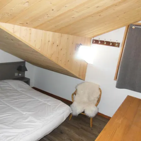 Chalet Fleur De Neige - 2 Pieces Pour 4 Personnes 911 *