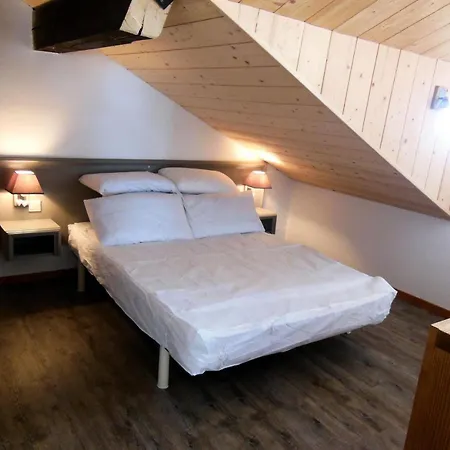 Chalet Fleur De Neige - 2 Pieces Pour 4 Personnes 911 Apartment La Plagne